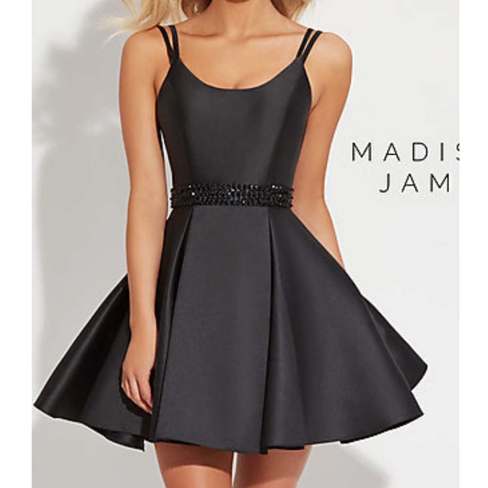 Black Madison James formal Dress!